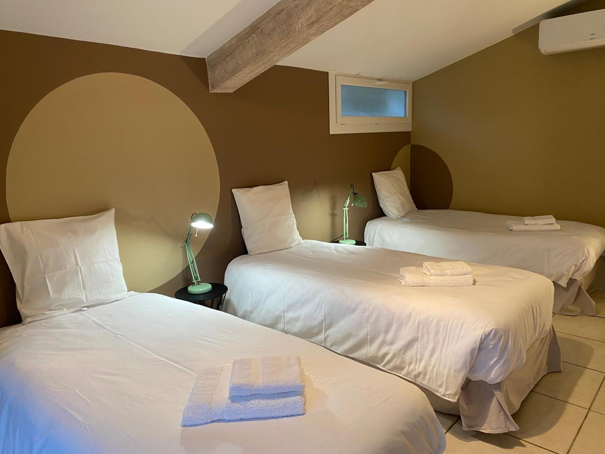 Villas De La Ferme Du Gros Noyer Malaucene Ngoại thất bức ảnh